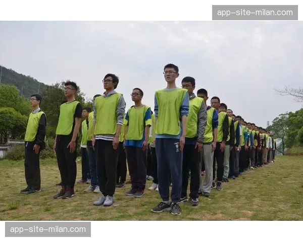 同曦助理教练陈嘉凯违规进场 教练团队纪律意识强化 同曦助理教练陈嘉凯违规进场 教练团队纪律意识强化