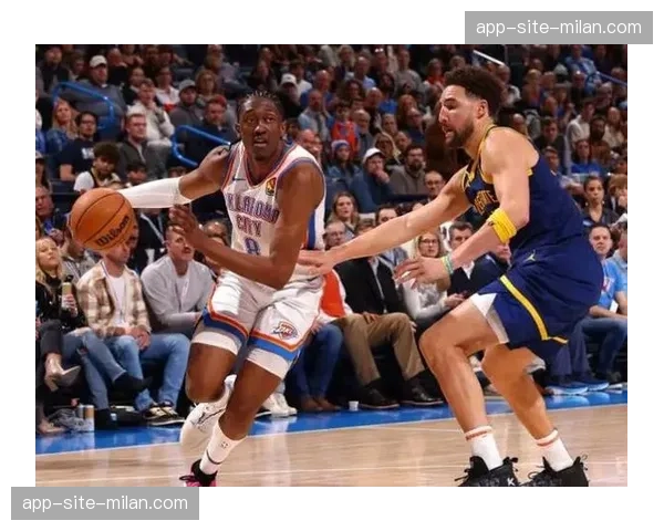 雷霆团队篮球哲学:助攻率提升与球员无球跑动积极性分析 雷霆团队篮球哲学:助攻率提升与球员无球跑动积极性分析