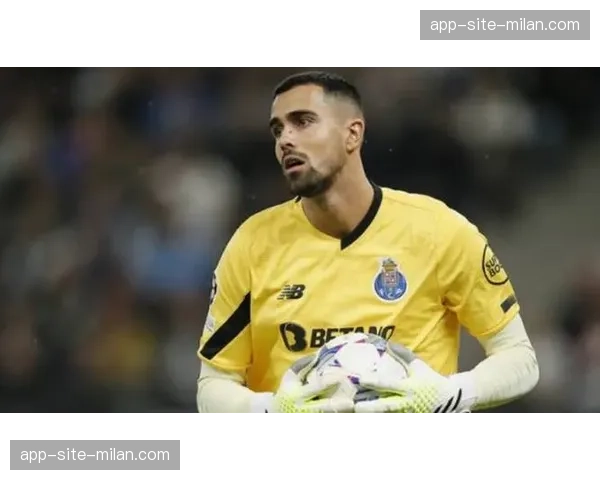 葡萄牙科斯塔若泽萨门将选择 波尔图门将稳定性获桑托斯青睐 葡萄牙科斯塔若泽萨门将选择 波尔图门将稳定性获桑托斯青睐